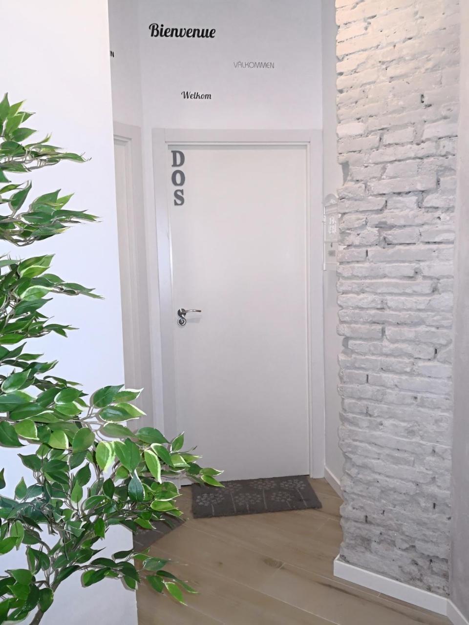 Suites By Eric Olsan Valencia Buitenkant foto