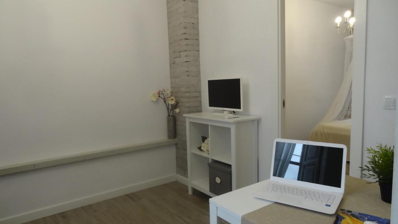 Suites By Eric Olsan Valencia Buitenkant foto
