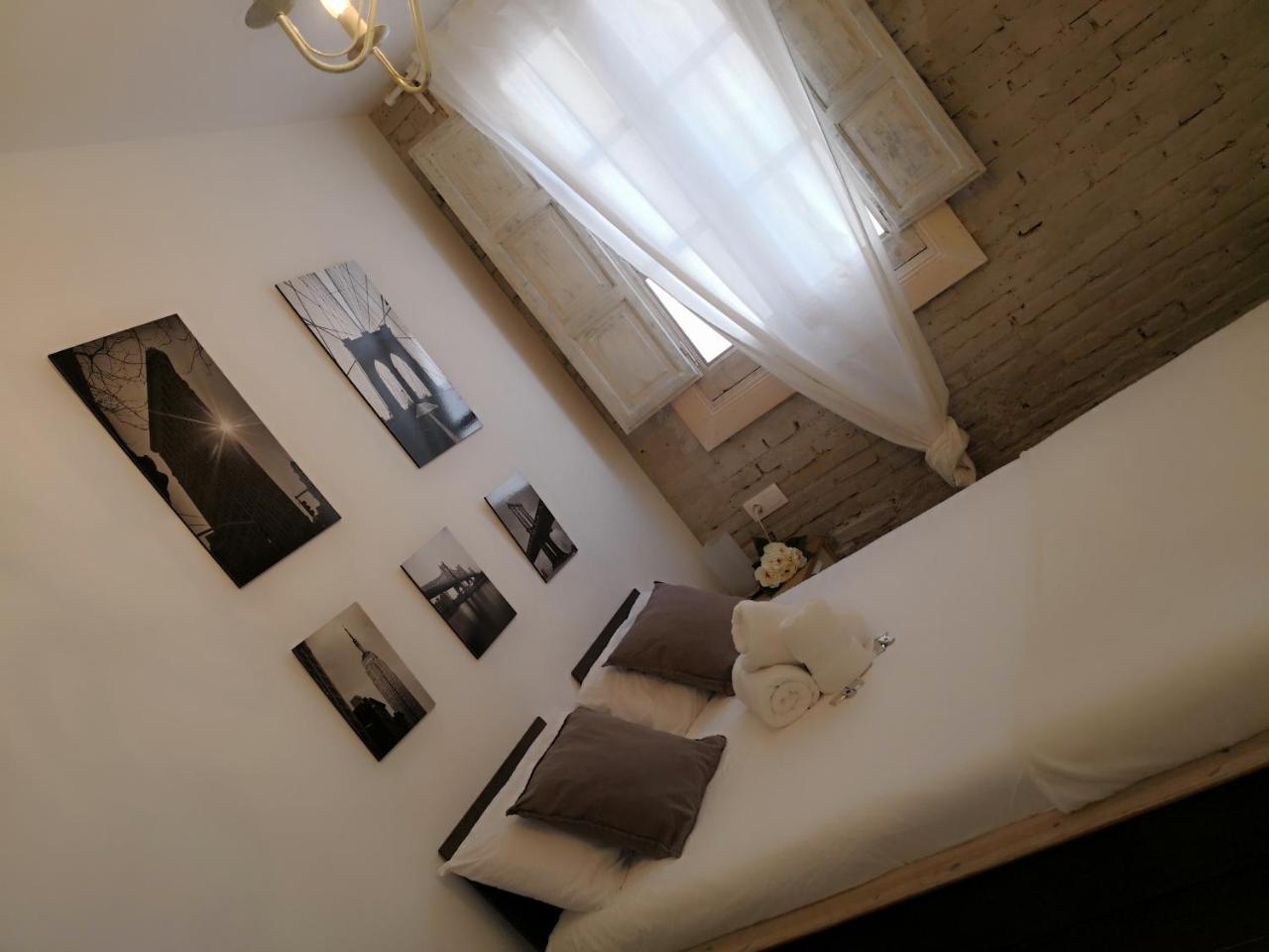 Suites By Eric Olsan Valencia Buitenkant foto