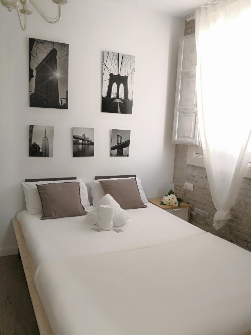 Suites By Eric Olsan Valencia Buitenkant foto